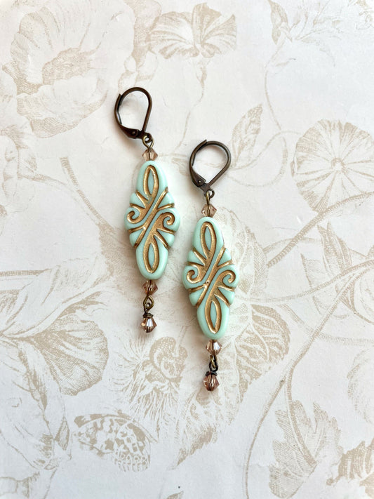 Vintage mint green drop earrings